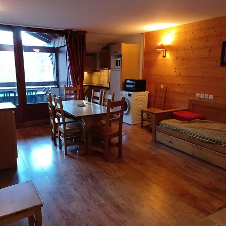 A Brides-les-bains, 3 Pieces, 8 Pers, 56 M², Balcon, Parking, Wi-fi Inclus - Fr-1-512-251 Apartment